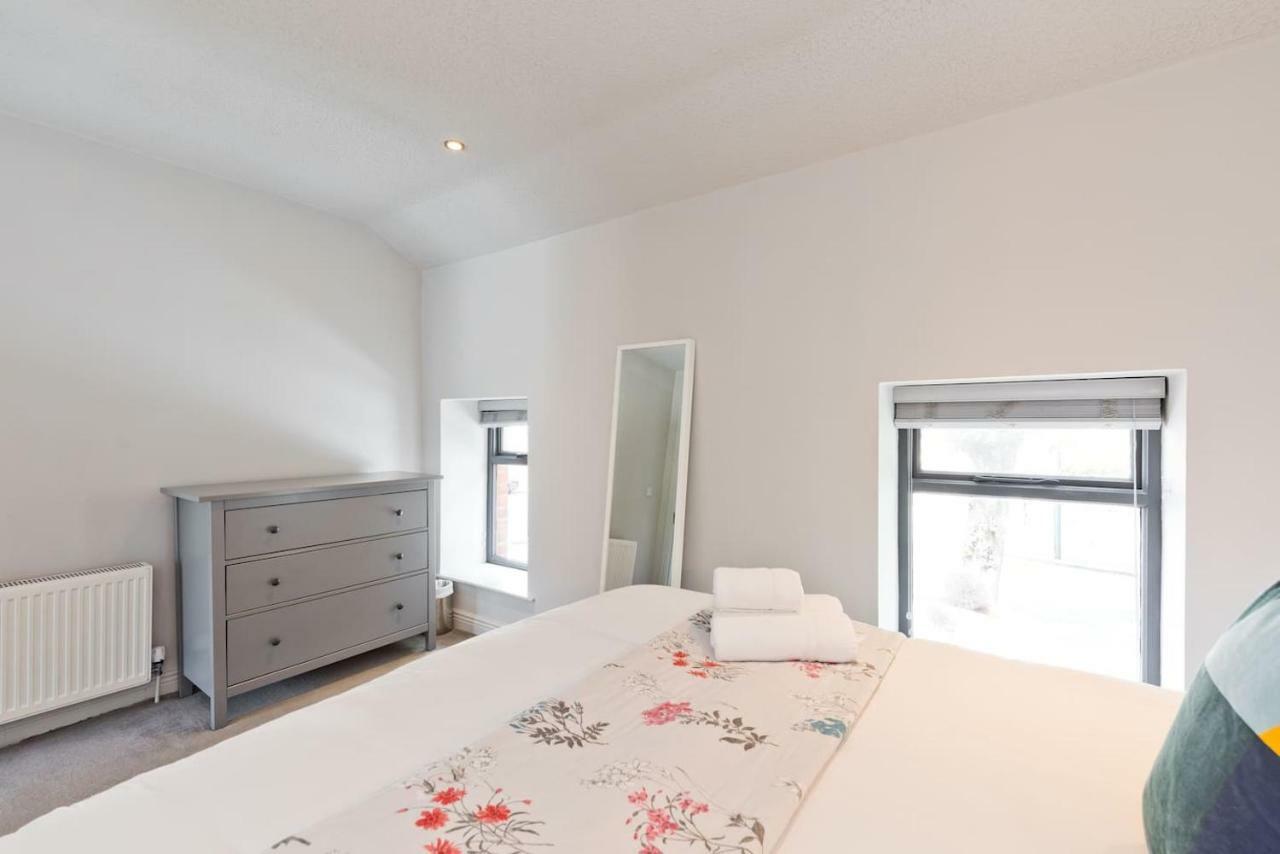The Edge Suite - Hiphipstay Dublin Dış mekan fotoğraf