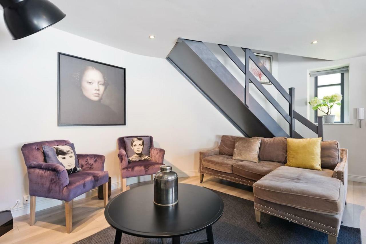 The Edge Suite - Hiphipstay Dublin Dış mekan fotoğraf