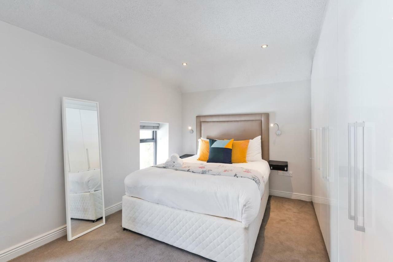 The Edge Suite - Hiphipstay Dublin Dış mekan fotoğraf
