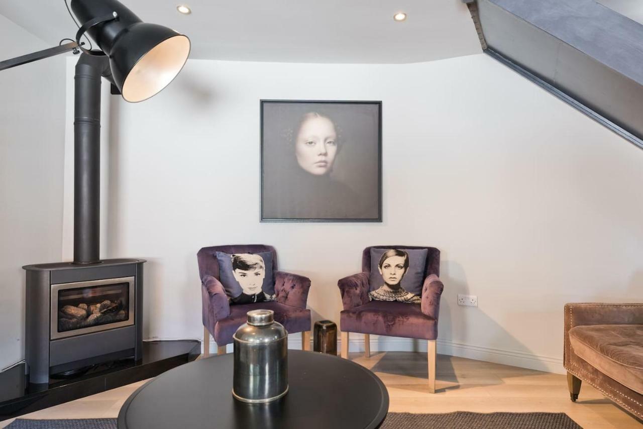 The Edge Suite - Hiphipstay Dublin Dış mekan fotoğraf